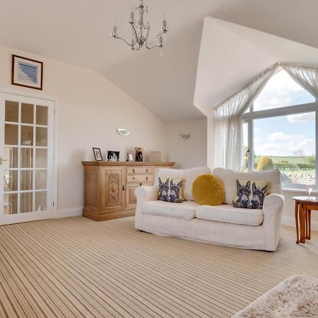 Dukesfield Cottage Бамбург Экстерьер фото